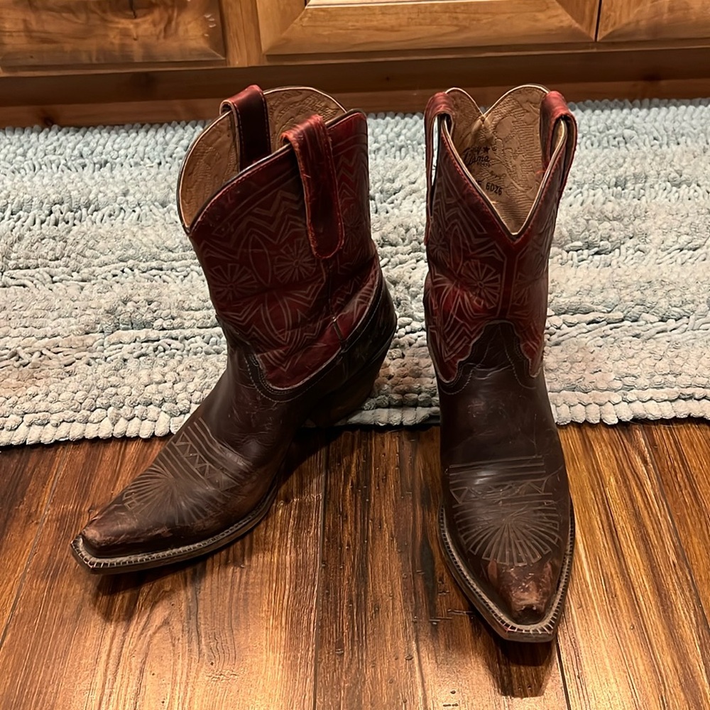 Tony Lama ankle boots